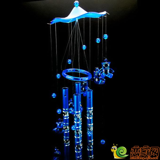 亲手为母亲制作一串精致的风铃,送上一份惊喜吧!
