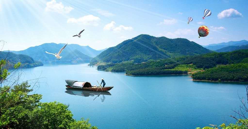 "上善若水,水善万物而不争",水的清澈透明,外形无色的让人修身养性,川