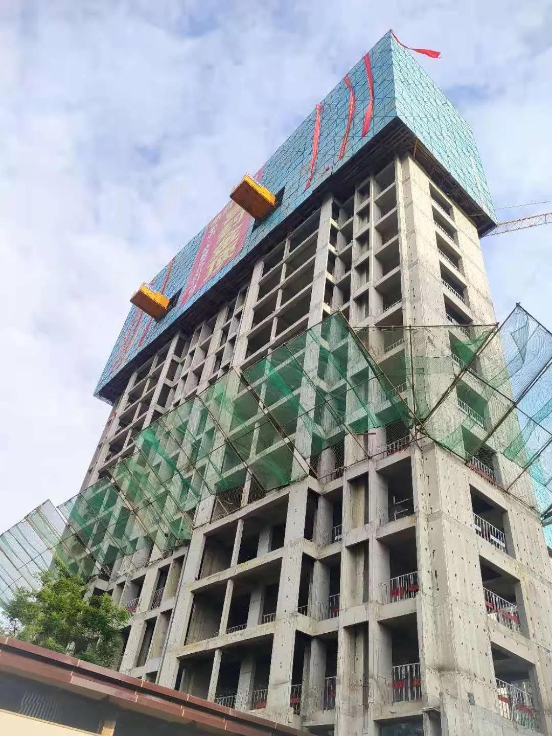 中鼎标杆邢台样板中鼎麒麟瑞封顶仪式暨实体样板间开放直播盛典圆满